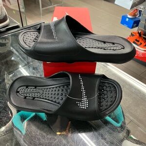 Nike Victori One Polka Swoosh Black Slide Size 7